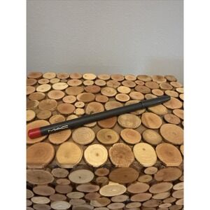 MAC Lip Pencil Crayon Cherry  1.45g full size‎ NWOB